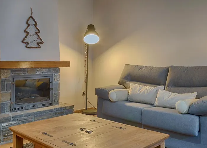 Saplan Real Estate Lin * Les Bordes